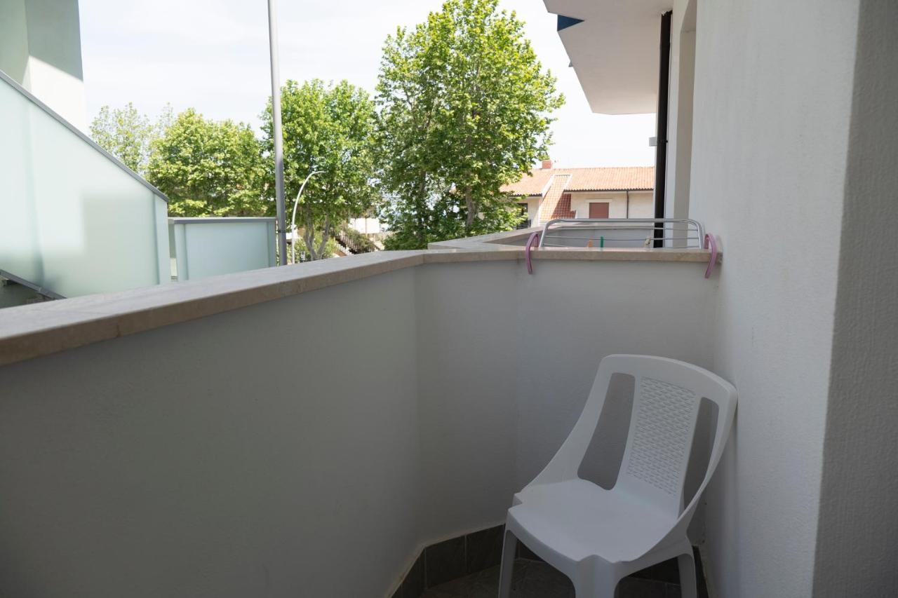 Hotel Mare Blu Francavilla Al Mare Exterior foto